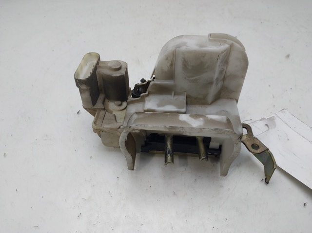 Fecho da porta dianteira esquerda para Fiat Punto 176