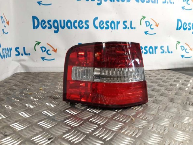 Lanterna traseira esquerda 0046823706 FIAT