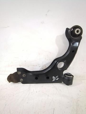 Braço oscilante inferior esquerdo de suspensão dianteira 0050513444 FIAT