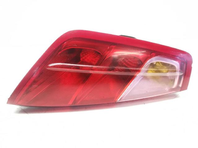 Lanterna traseira esquerda 0051701589 FIAT