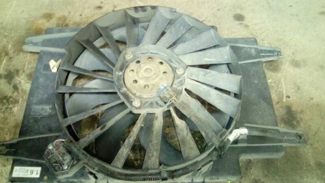 Difusor do radiador de esfriamento, montado com motor e roda de aletas 0051702461 FIAT