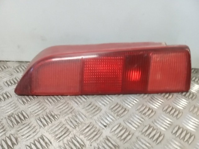 Lanterna traseira esquerda 0060603945 FIAT