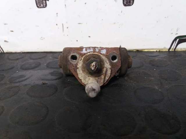 Cilindro traseiro do freio de rodas de trabalho 0071738328 FIAT