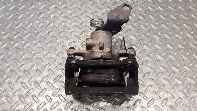 Suporte do freio traseiro direito 0077363649 FIAT