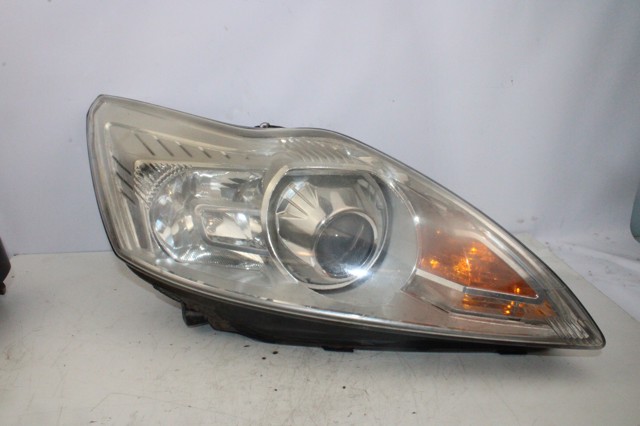 Luz esquerda 0077R00DCR FORD