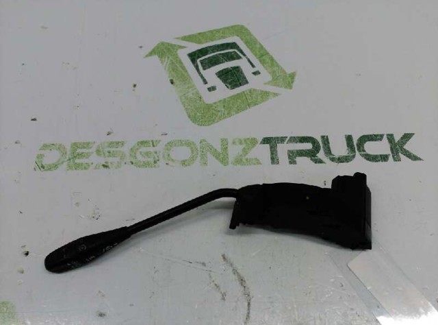 Comutador de controlo de cruzeiro 0085452524 MERCEDES