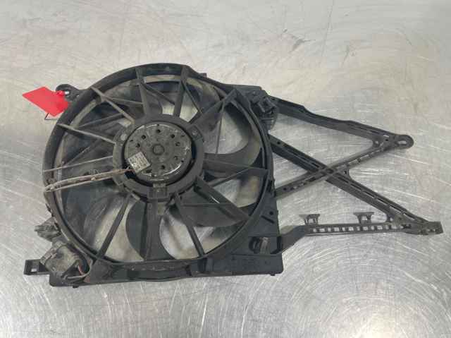 Difusor do radiador de esfriamento, montado com motor e roda de aletas 0130303836 OPEL