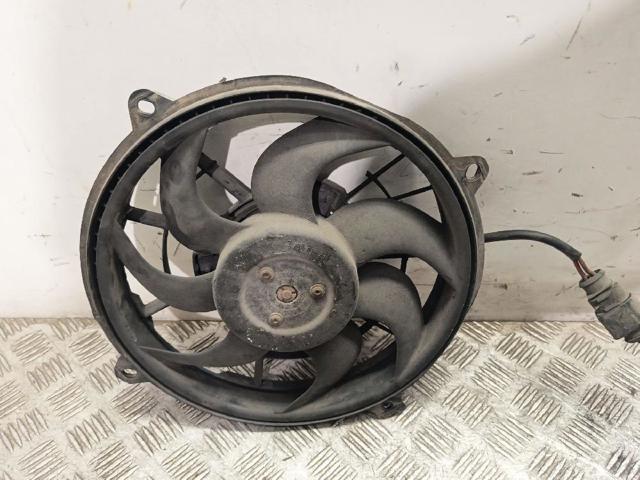 Ventilador elétrico de esfriamento montado (motor + roda de aletas) 0130303878 VAG