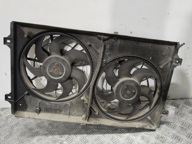 Difusor do radiador de esfriamento 0130303881 VAG