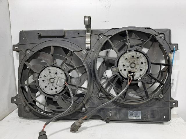 Difusor do radiador de esfriamento 0130303881 VAG