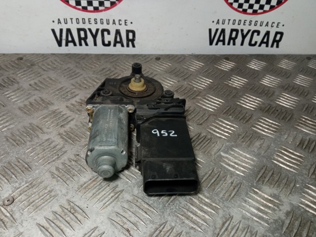 0130821694 VAG