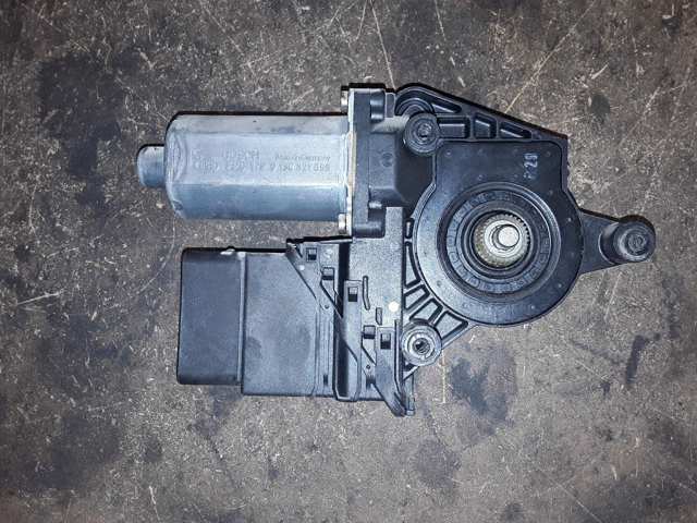 0130821696 VAG