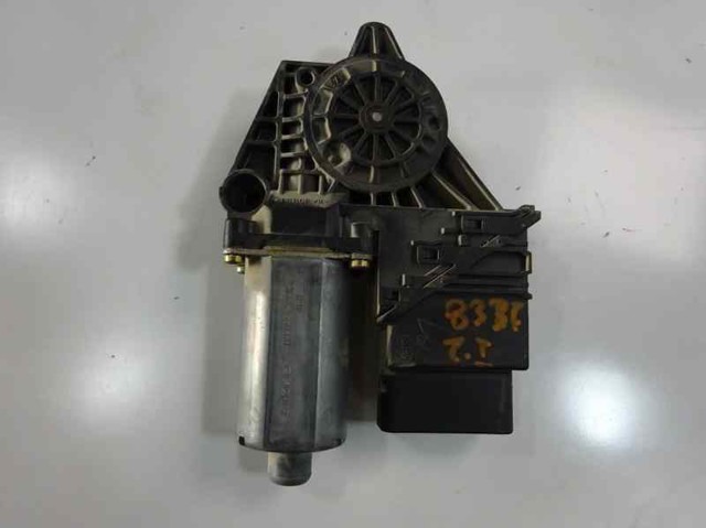 0130821697 VAG