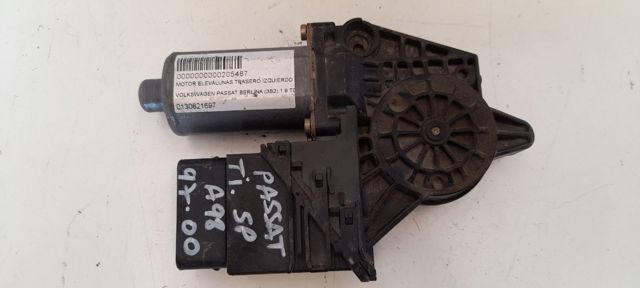 Motor de acionamento de vidro da porta traseira esquerda 0130821697 VAG