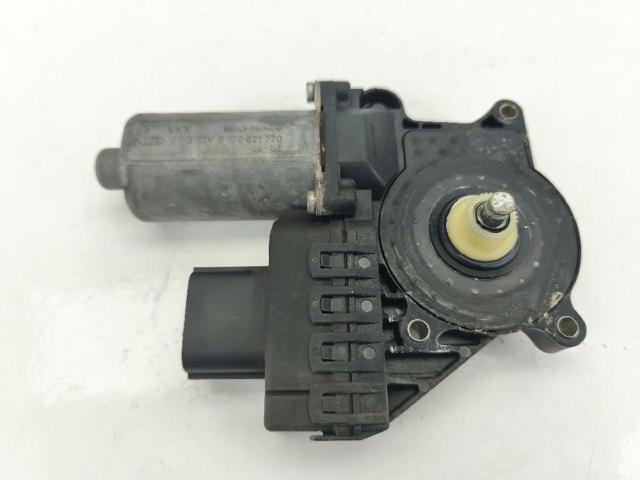 Motor de acionamento de vidro da porta dianteira esquerda 0130821770 FORD
