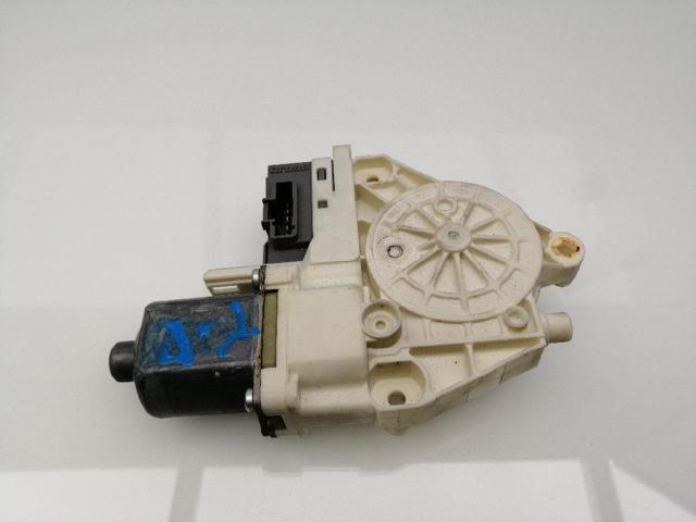 Motor de acionamento de vidro da porta dianteira esquerda 0130822200 PEUGEOT