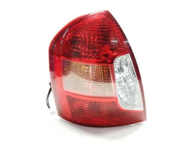 Lanterna traseira esquerda 020220999000 HYUNDAI