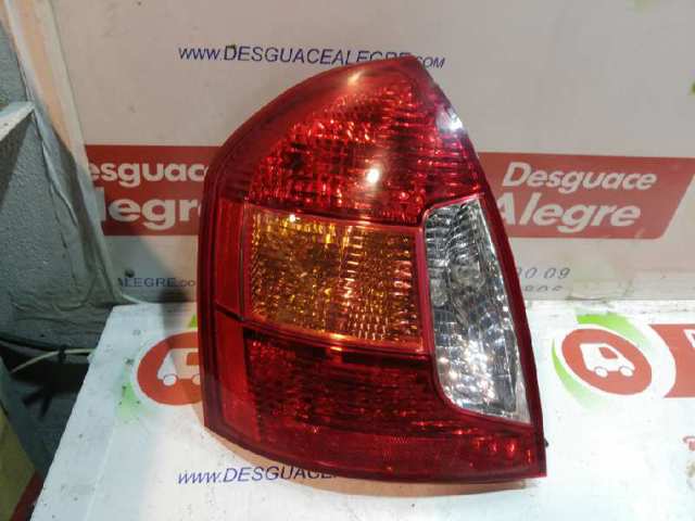Lanterna traseira esquerda 020220999000 HYUNDAI