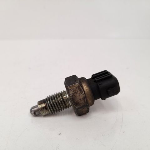 Sensor de ativação das luzes de marcha à ré 020945415A VAG