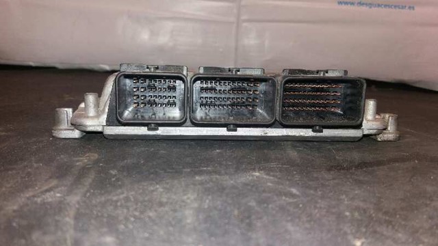 Módulo de direção (Centralina eletrônica) de motor 0281010819 RENAULT