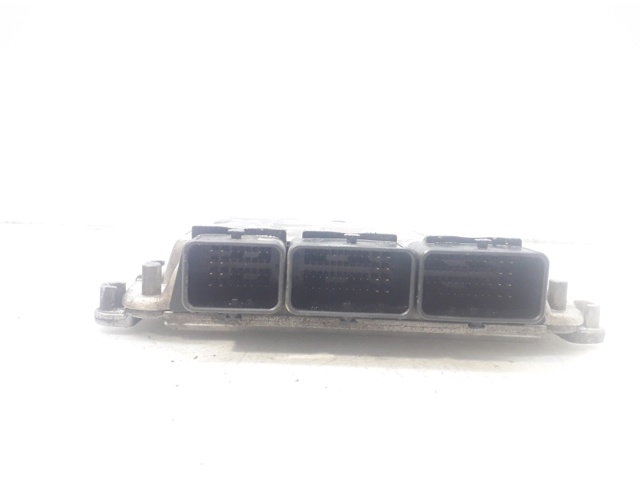 0281010819 Renault (RVI)