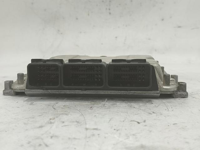 0281010819 Renault (RVI)