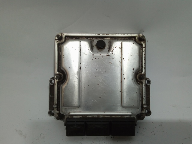0281011325 Renault (RVI)