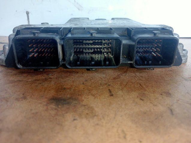 Módulo de direção (Centralina eletrônica) de motor 0281011529 NISSAN