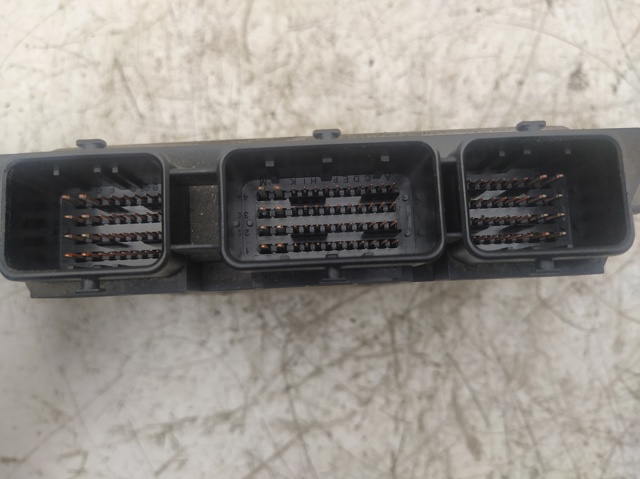Módulo de direção (Centralina eletrônica) de motor 0281013332 PEUGEOT