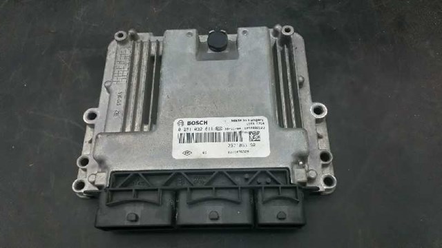 Módulo de direção (Centralina eletrônica) de motor 0281032811 RENAULT