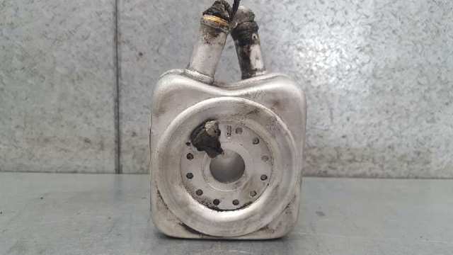 Radiador de óleo (frigorífico), debaixo de filtro 028117021L VAG