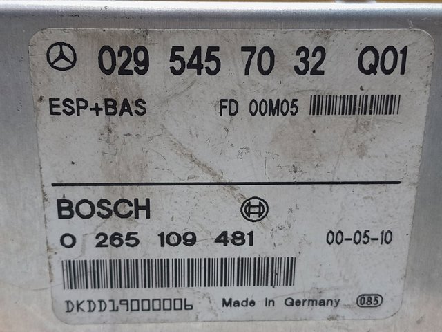 0295457032 Mercedes