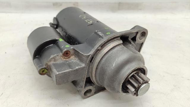 Motor de arranco 02A911023 VAG