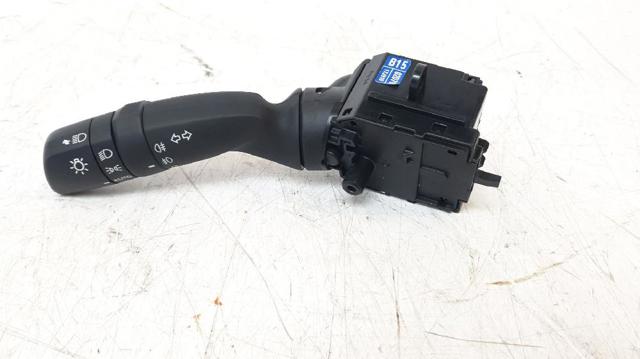 Comutador esquerdo instalado na coluna da direção 02D7017J910 TOYOTA
