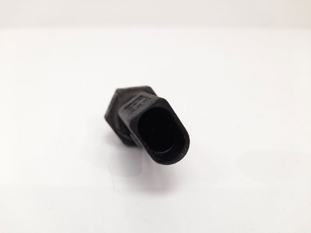 Sensor de ativação das luzes de marcha à ré 02K945415C VAG