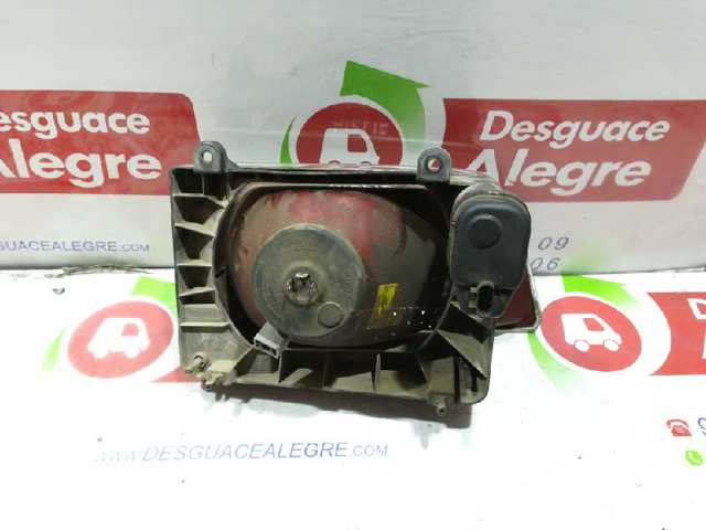 Luz esquerda 0301025355 OPEL