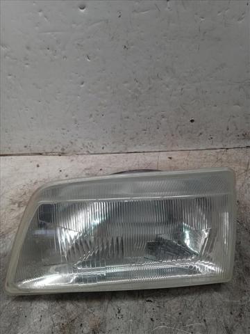 Luz esquerda 0301025355 OPEL