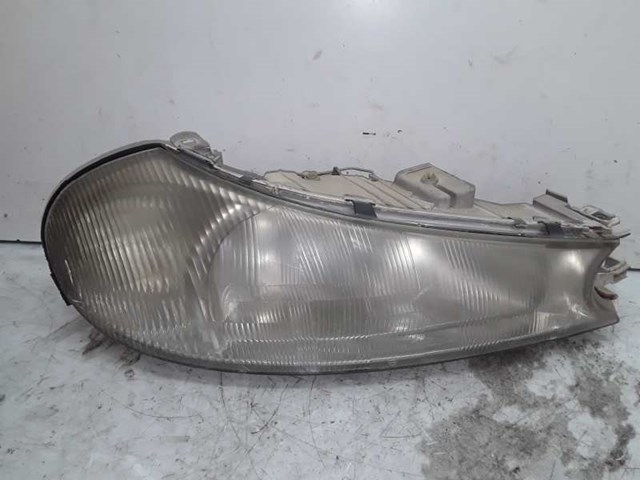 Luz direita 0301098206 FORD