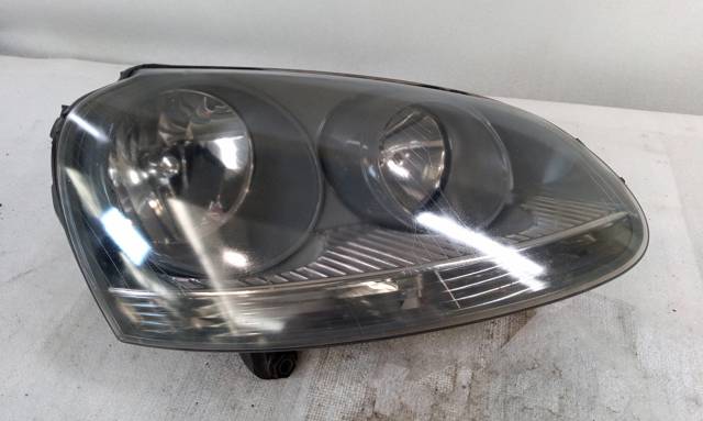 Luz direita 0301212202 VAG
