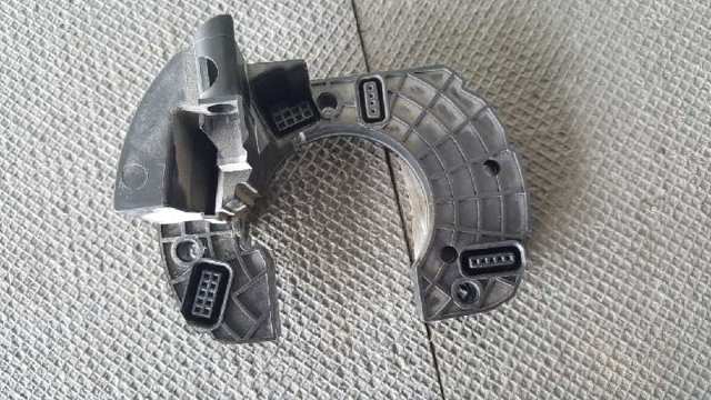 0305459732 Mercedes