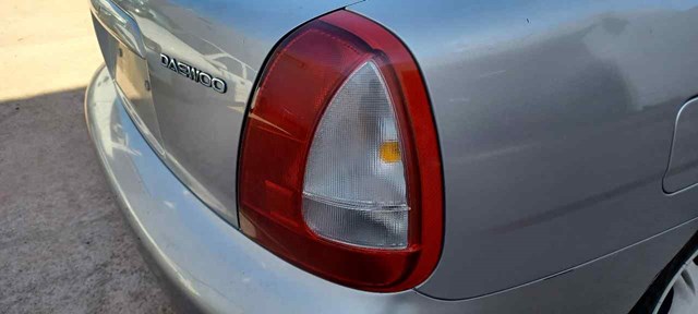 Lanterna traseira direita para Daewoo Nubira J10, J15