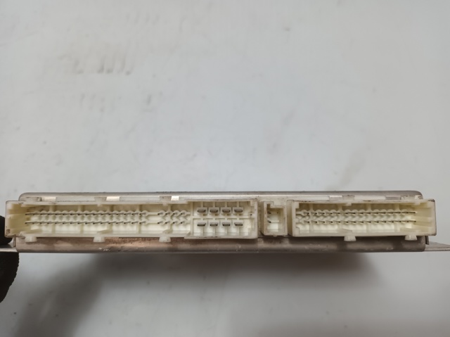 0315450832Q02 Mercedes
