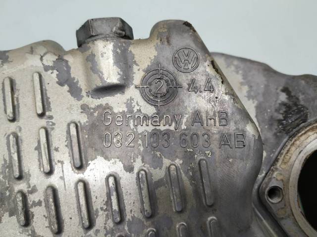 Panela de óleo de cárter do motor 032103603AB VAG