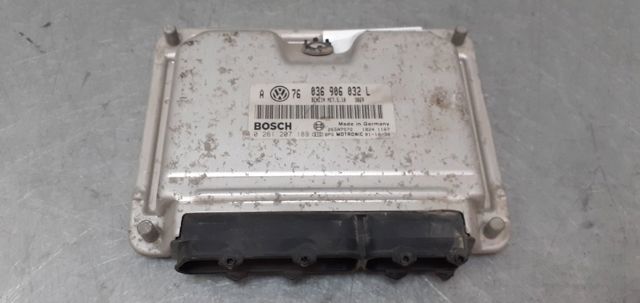 Módulo de direção (Centralina eletrônica) de motor 036906032L VAG