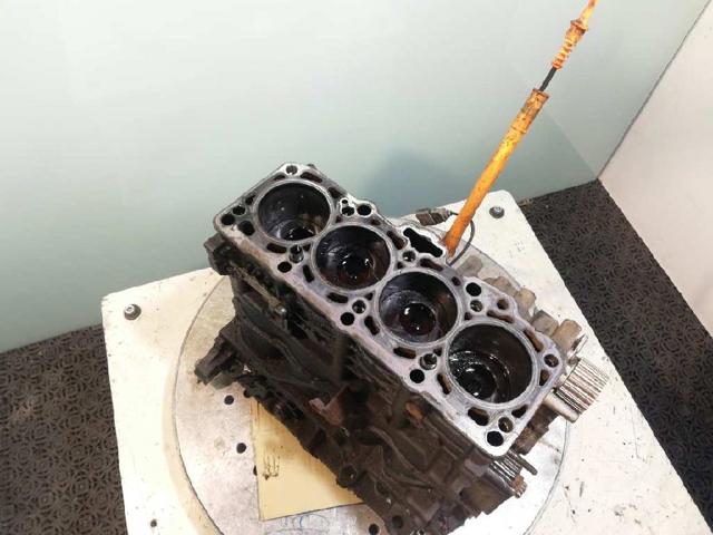 038103101AB VAG