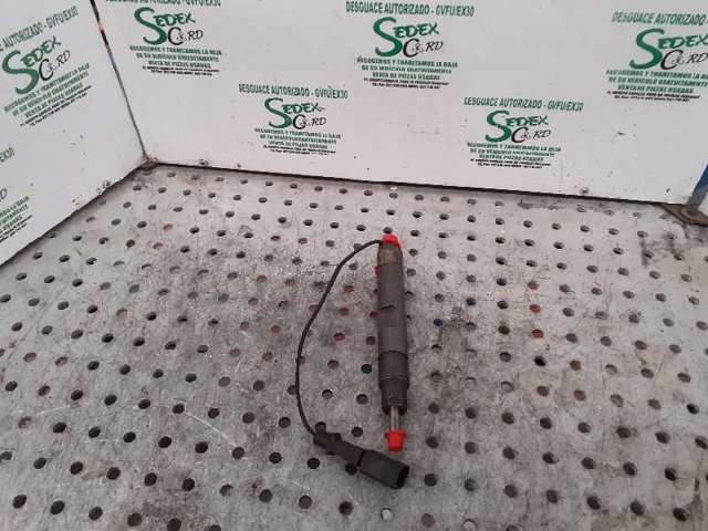 038130201S VAG