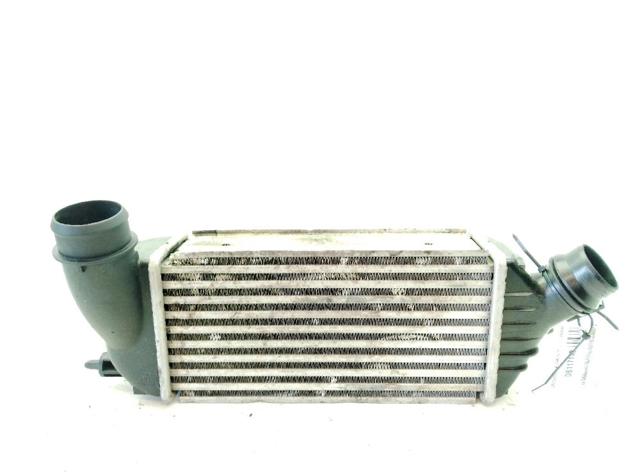 Radiador de intercooler 0384P2 PEUGEOT
