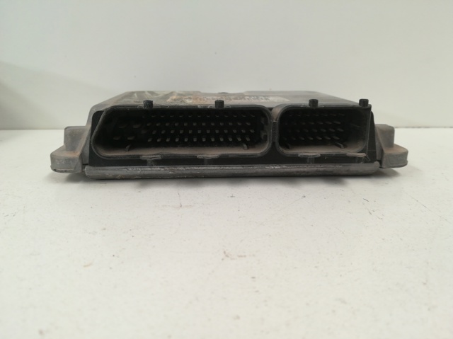 Módulo de direção (Centralina eletrônica) de motor 038906018DG VAG