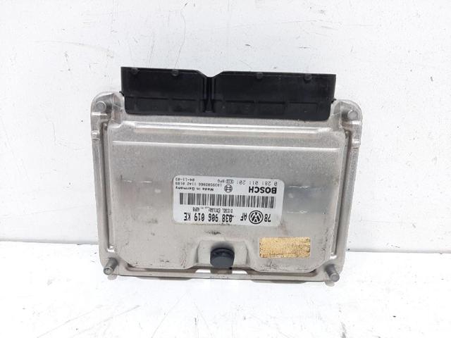 Módulo de direção (Centralina eletrônica) de motor 038906019KE VAG