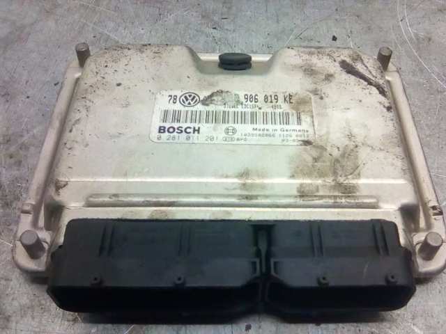 Módulo de direção (Centralina eletrônica) de motor 038906019KE VAG